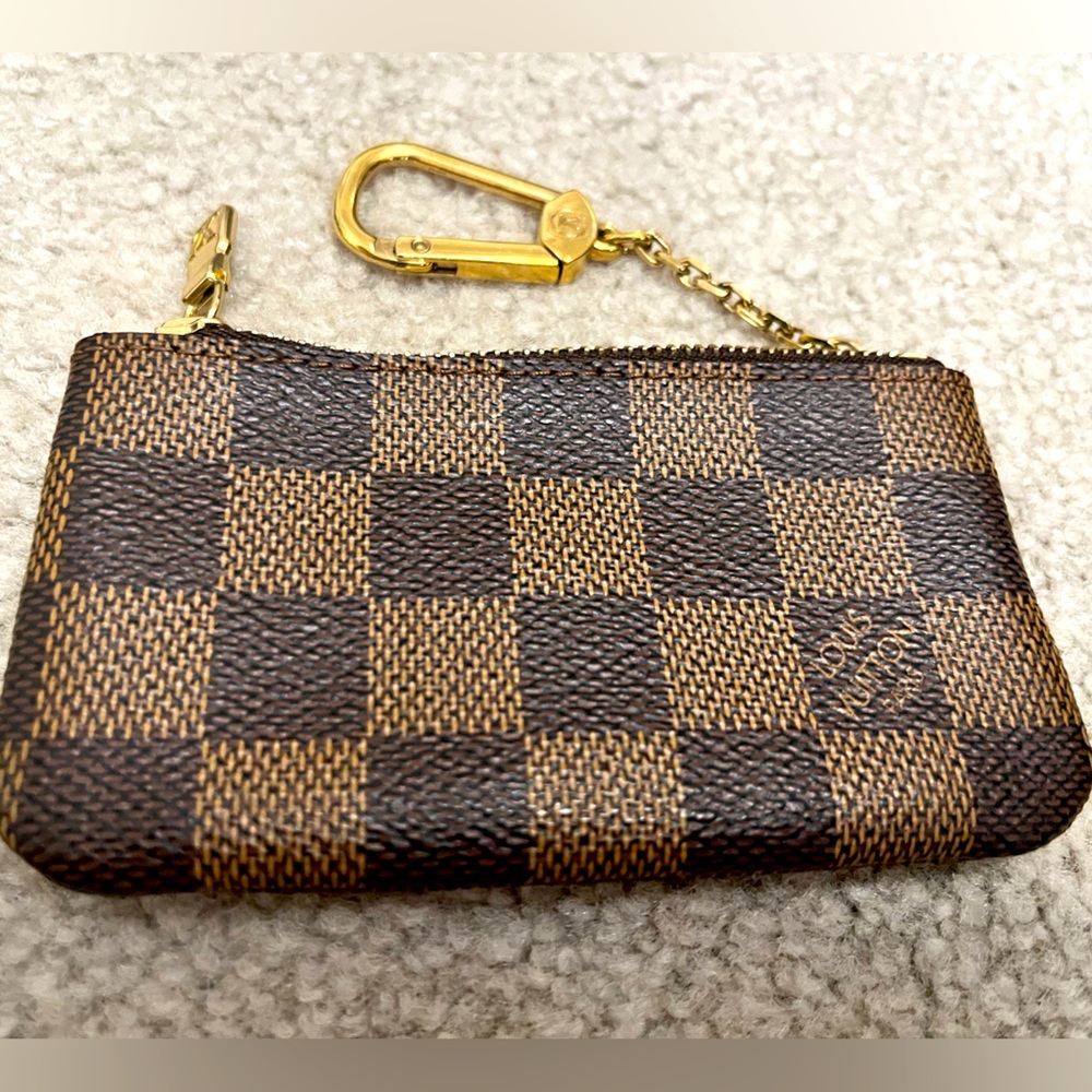 Authentic Louis Vuitton Damier Coin Purse Key Chain